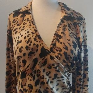 Andre Oliver faux wrap top  SZ M